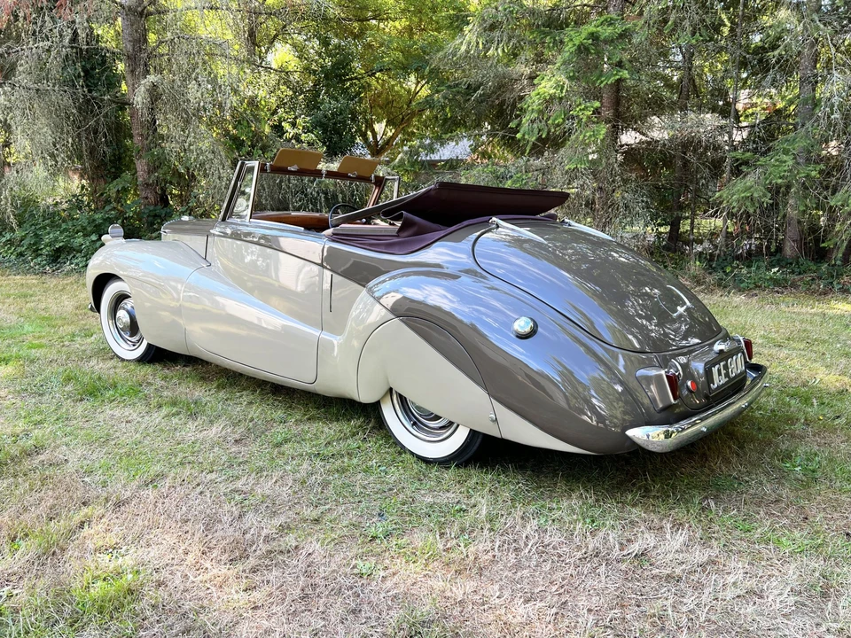 1952 Daimler - Image 7 of 31
