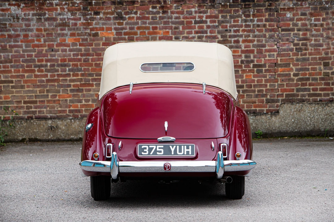 1952 Daimler - Image 8 of 31
