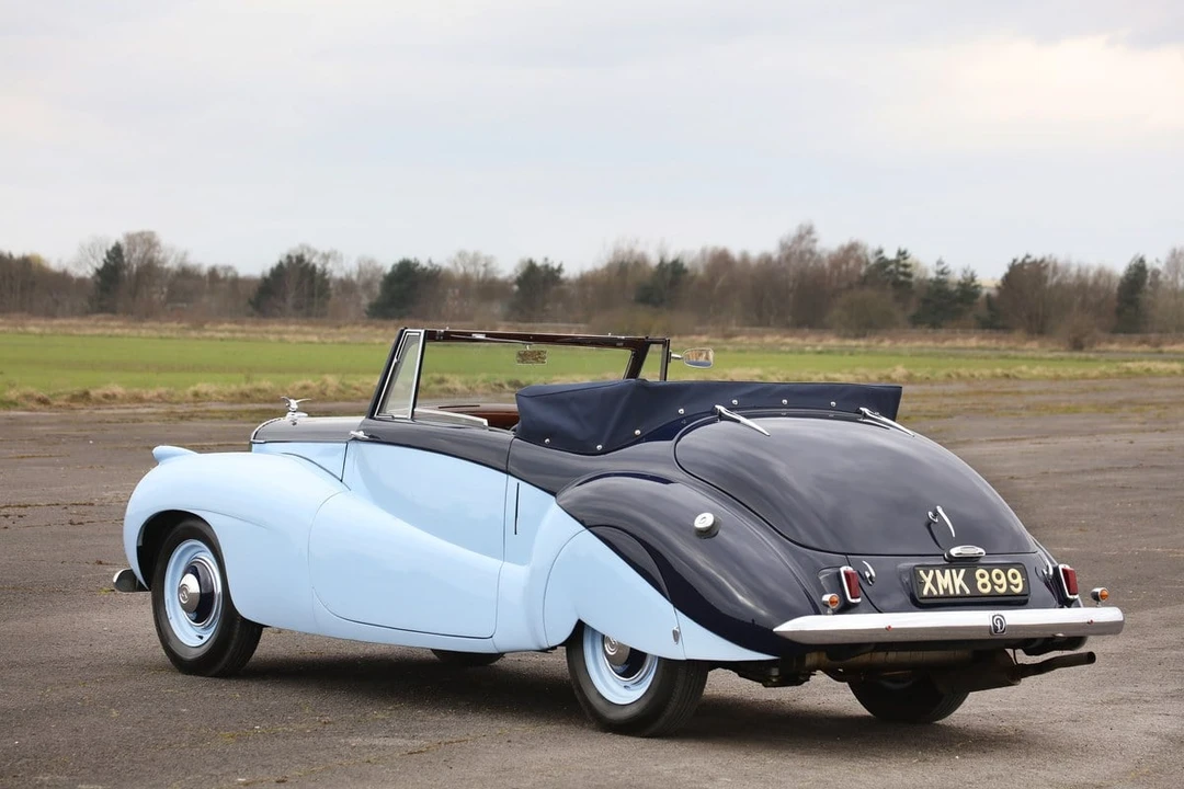1952 Daimler - Image 12 of 30