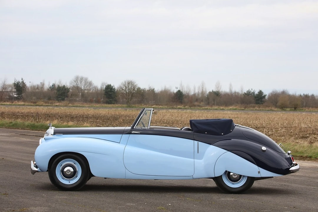 1952 Daimler - Image 4 of 30