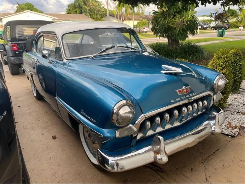 1952 DeSoto Firedome - Image 13 of 14