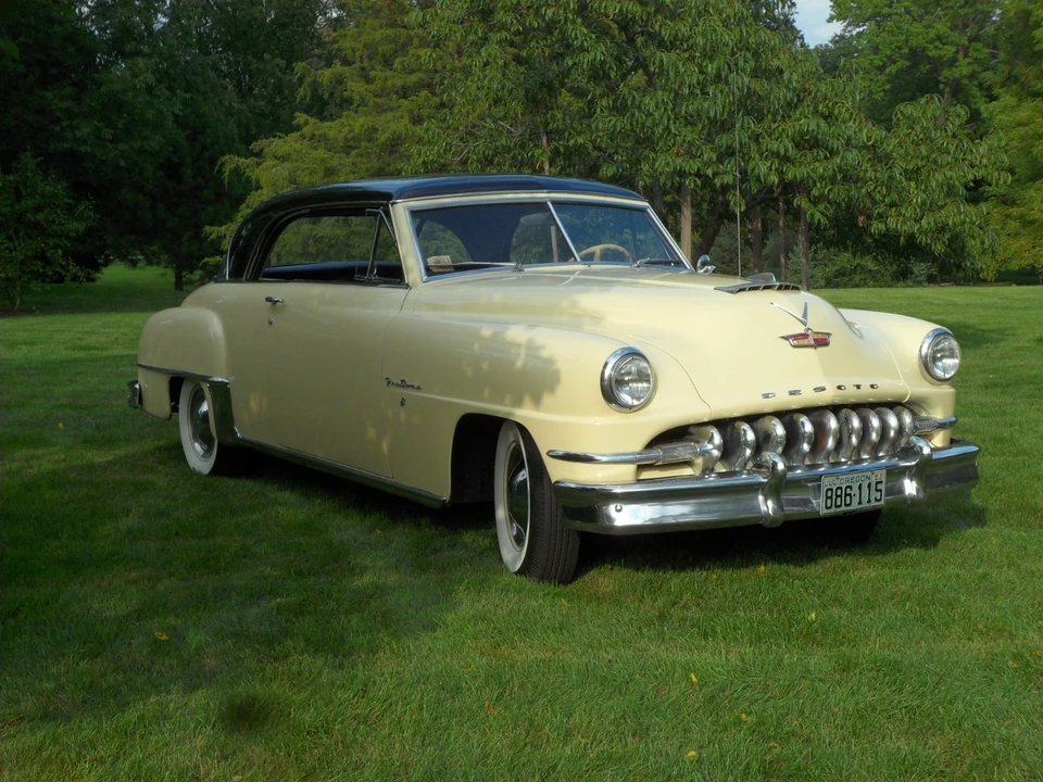 1952 DeSoto Firedome - Image 16 of 21