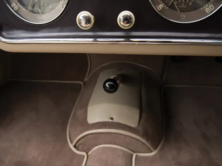 1952 Delahaye - Image 31 of 31