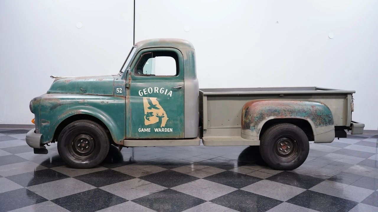 1952 Dodge B Series - Image 3 of 31