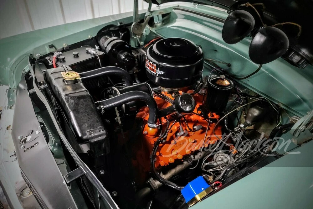 1952 Ford Crestline - Image 2 of 10