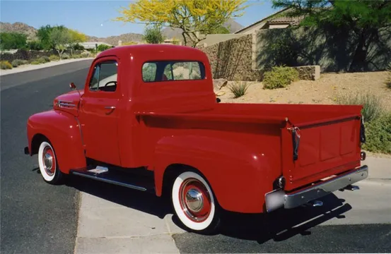 1952 Ford F-100