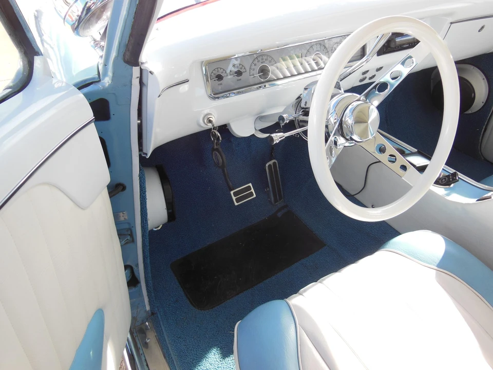 1952 Ford Crestline - Image 24 of 31
