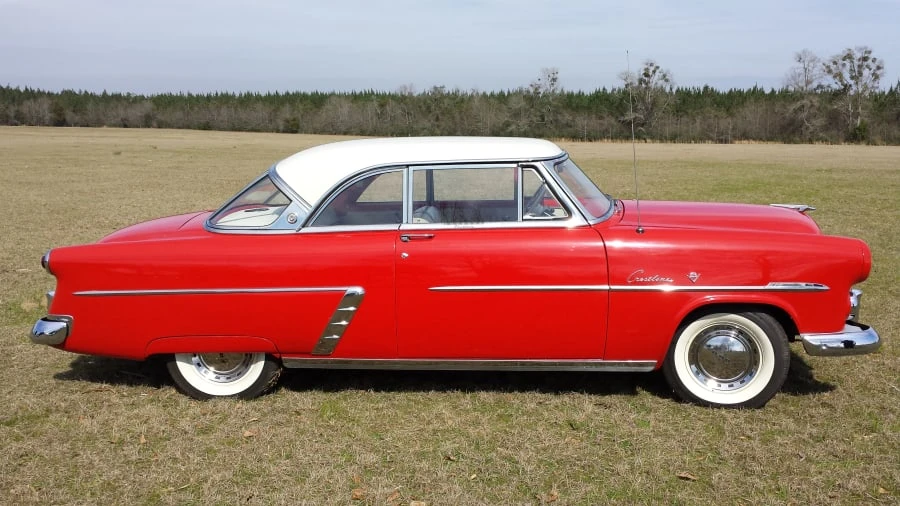 1952 Ford Crestline - Image 2 of 10