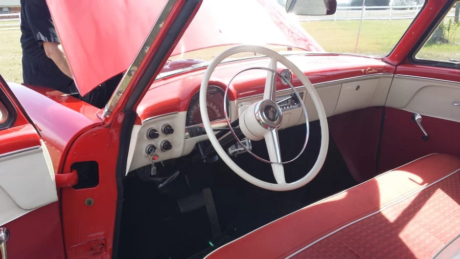 1952 Ford Crestline - Image 4 of 10