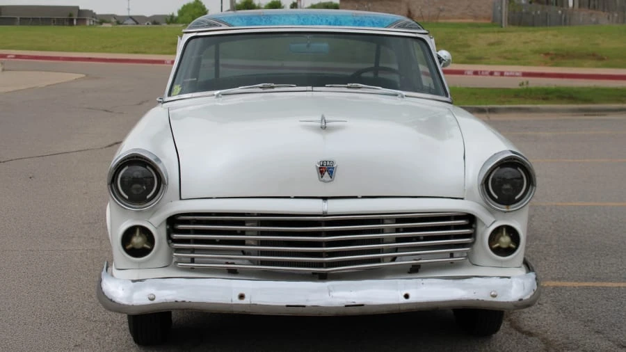 1952 Ford Crestline - Image 2 of 5