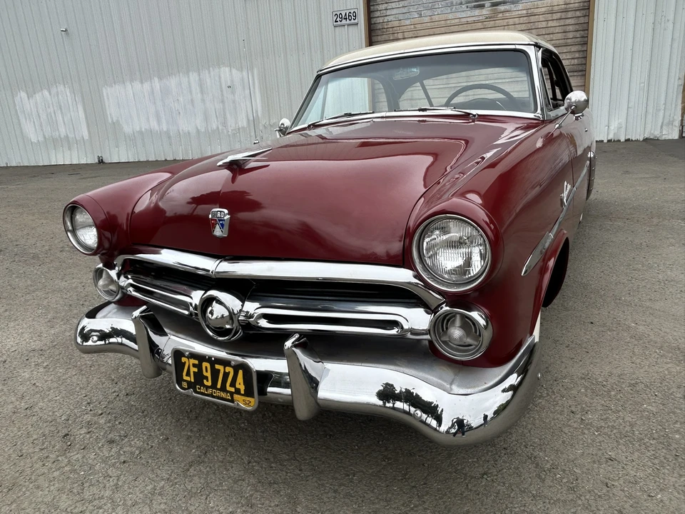 1952 Ford Crestline - Image 21 of 31
