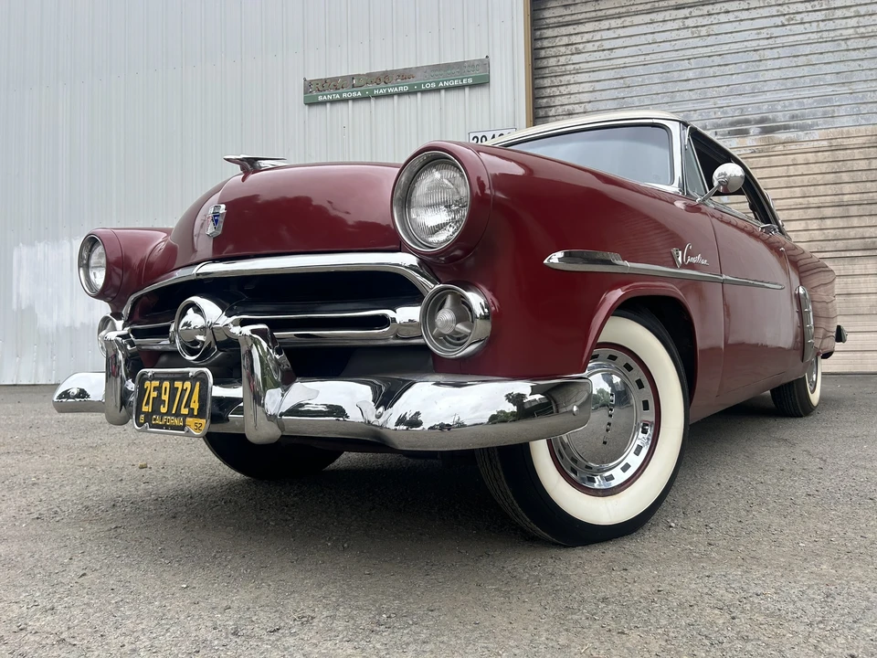 1952 Ford Crestline - Image 13 of 31