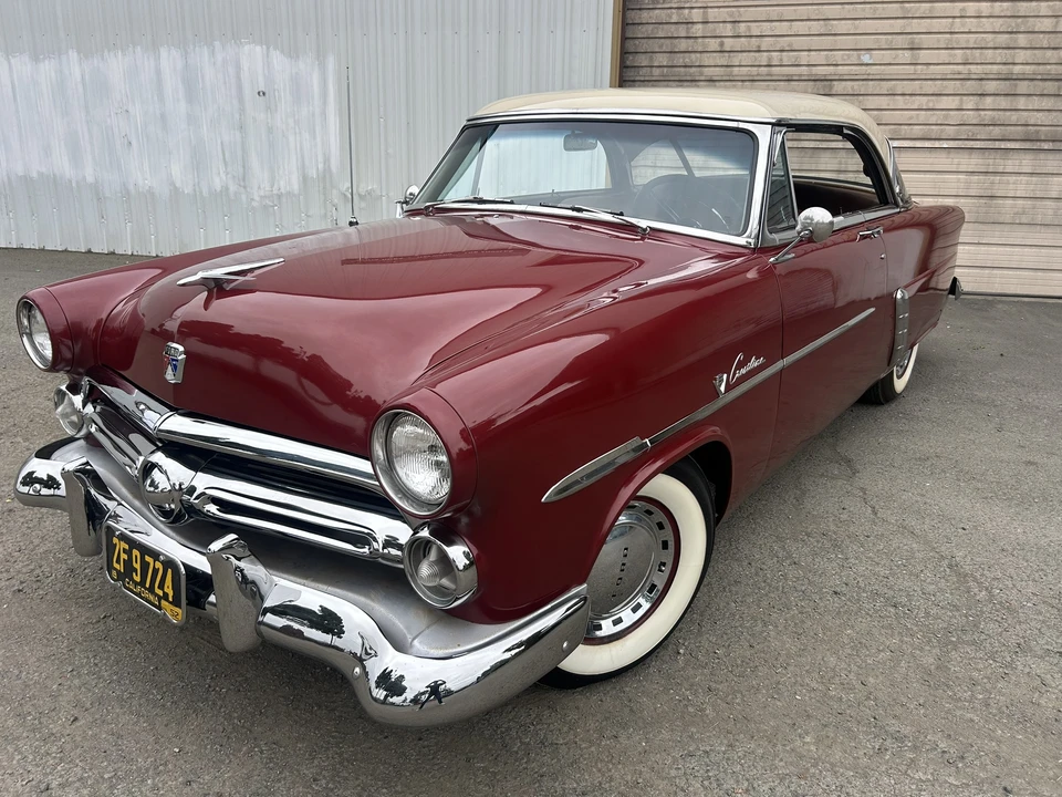 1952 Ford Crestline - Image 15 of 31