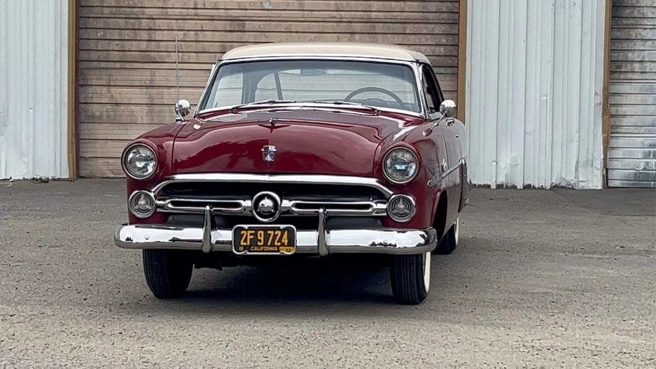 1952 Ford Crestline - Image 27 of 31