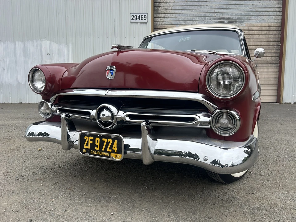 1952 Ford Crestline - Image 25 of 31