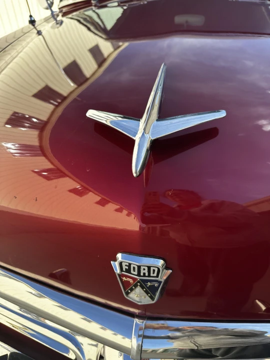 1952 Ford Crestline - Image 14 of 31