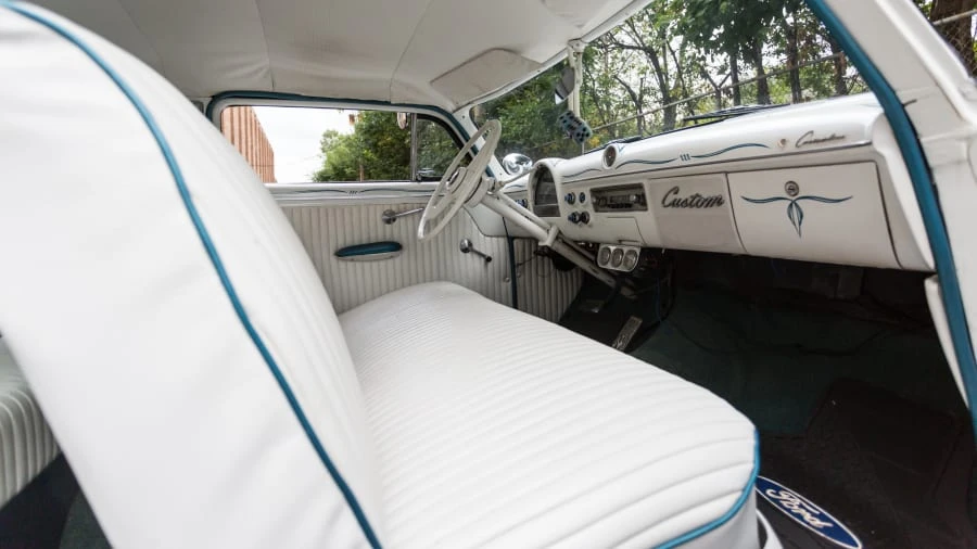 1952 Ford Customline - Image 5 of 12