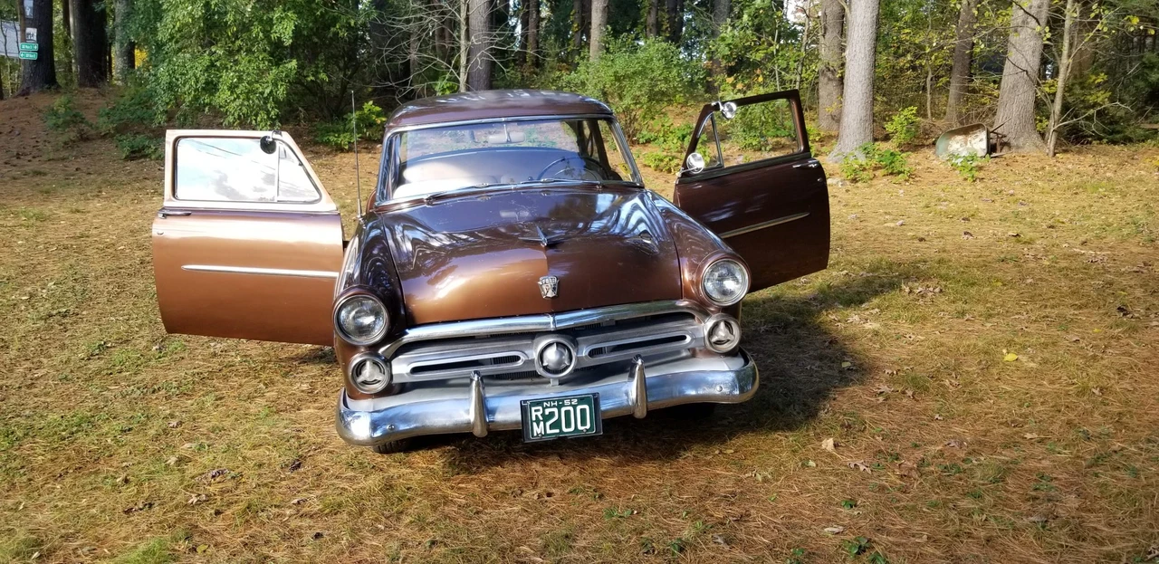 1952 Ford Customline - Image 11 of 31