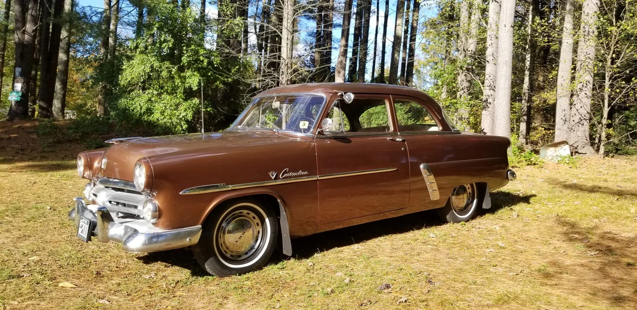 1952 Ford Customline - Image 2 of 31
