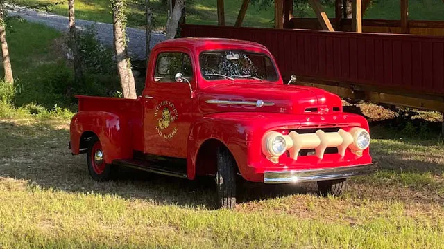 1952 Ford F-1 Pickup