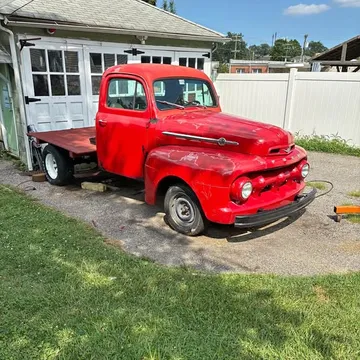 1952 Ford F1 Deluxe