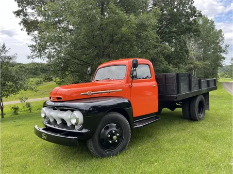 1952 Ford F5