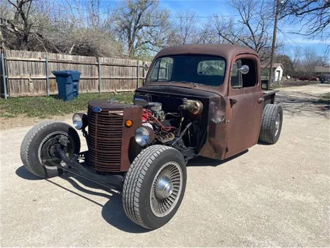 1952 Ford Rat Rod