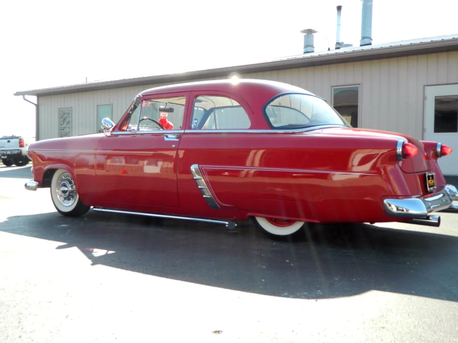1952 Ford Customline - Image 10 of 11