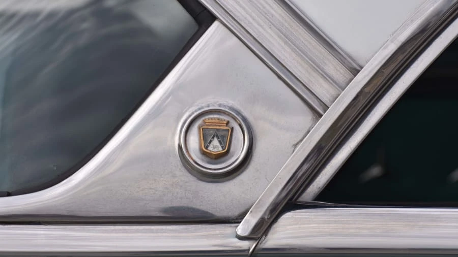 1952 Ford Crestline - Image 10 of 12