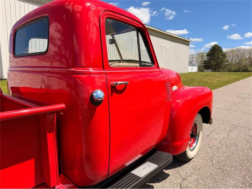 1952 GMC New Design - Image 19 of 31