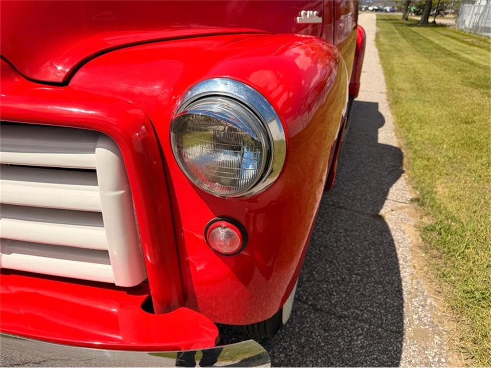 1952 GMC New Design - Image 6 of 31