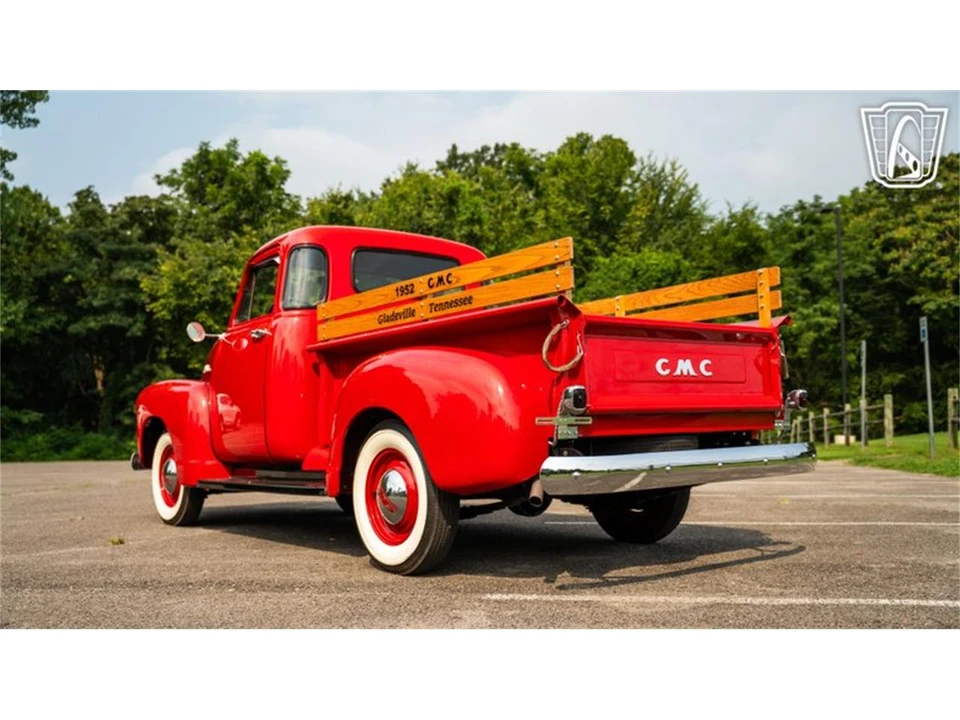 1952 GMC New Design - Image 12 of 31