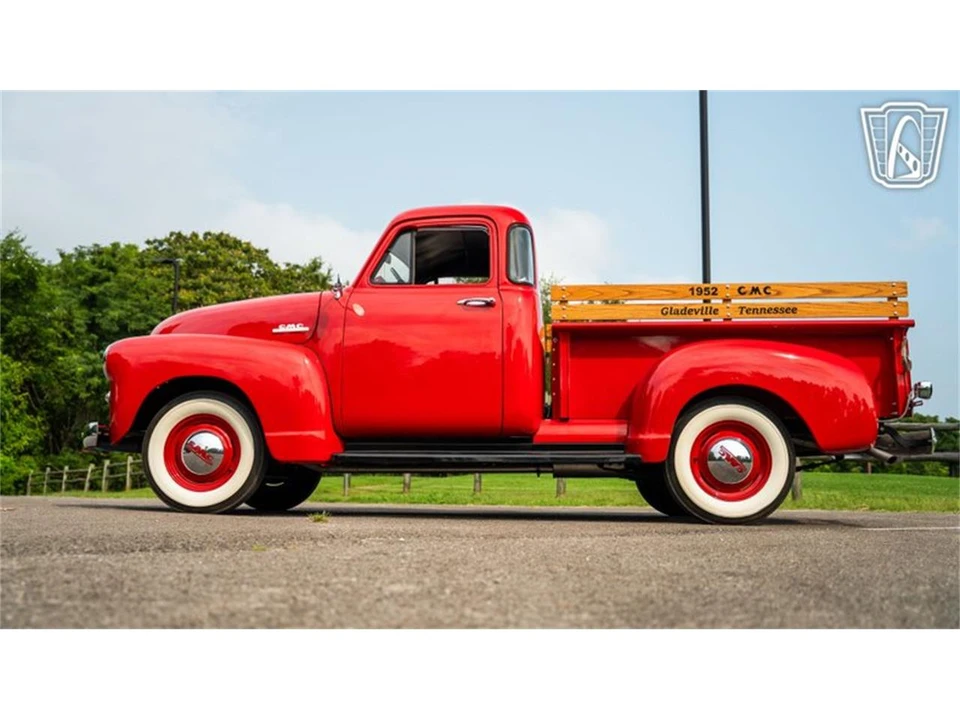 1952 GMC New Design - Image 10 of 31