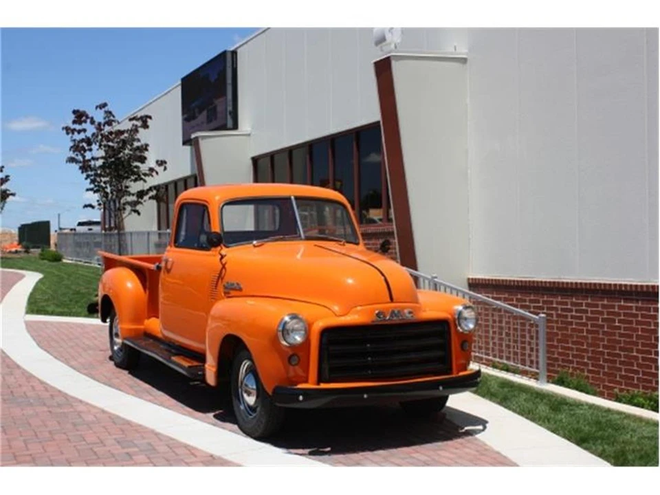 1952 GMC New Design - Image 4 of 31