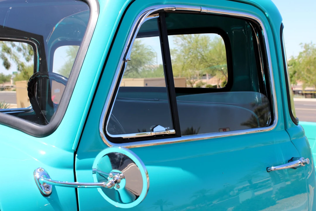 1952 GMC New Design - Image 27 of 31