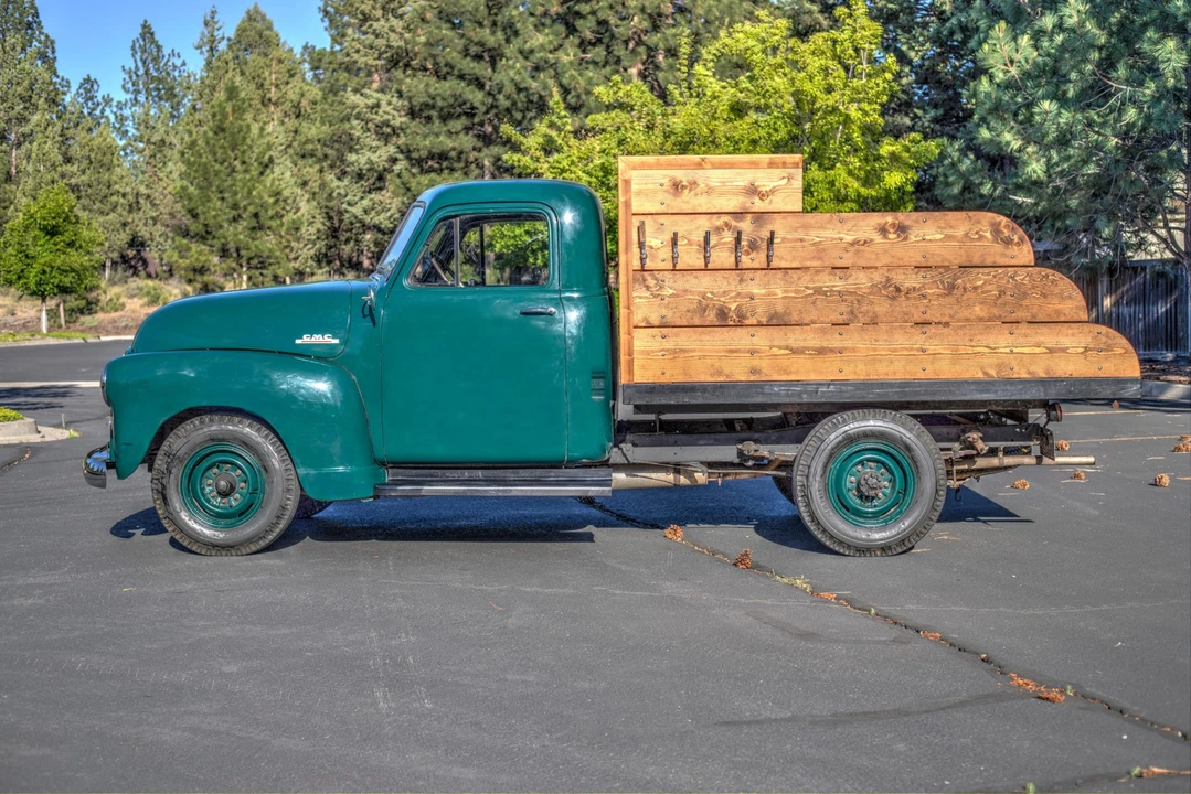 1952 GMC New Design - Image 9 of 31