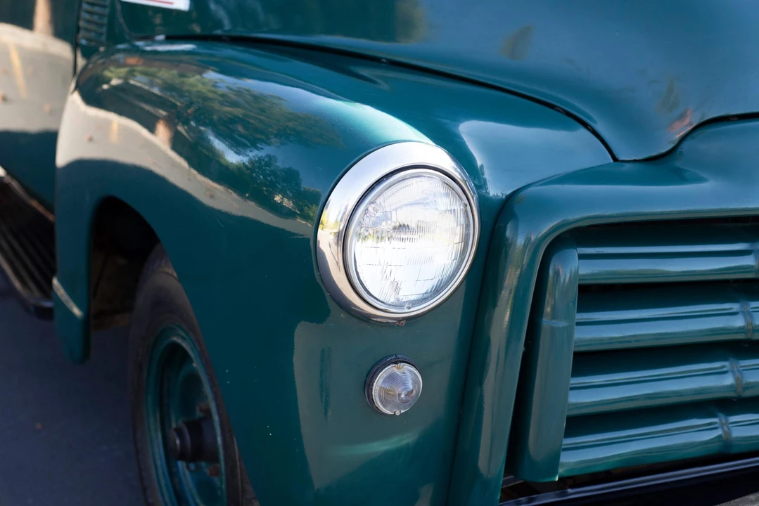 1952 GMC New Design - Image 12 of 31