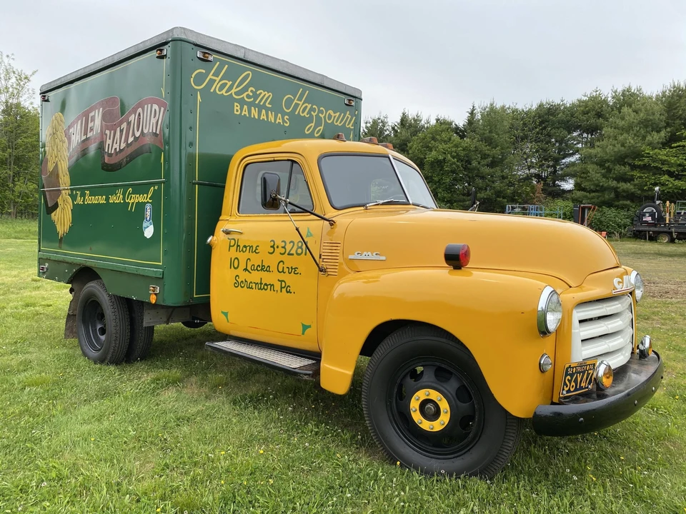 1952 GMC New Design - Image 16 of 31