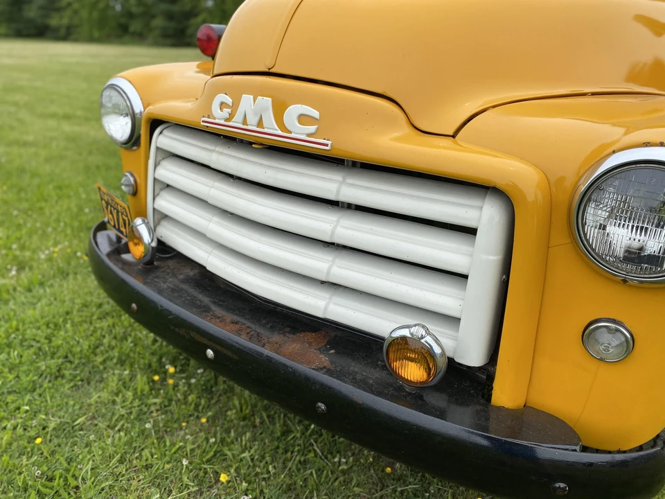 1952 GMC New Design - Image 19 of 31