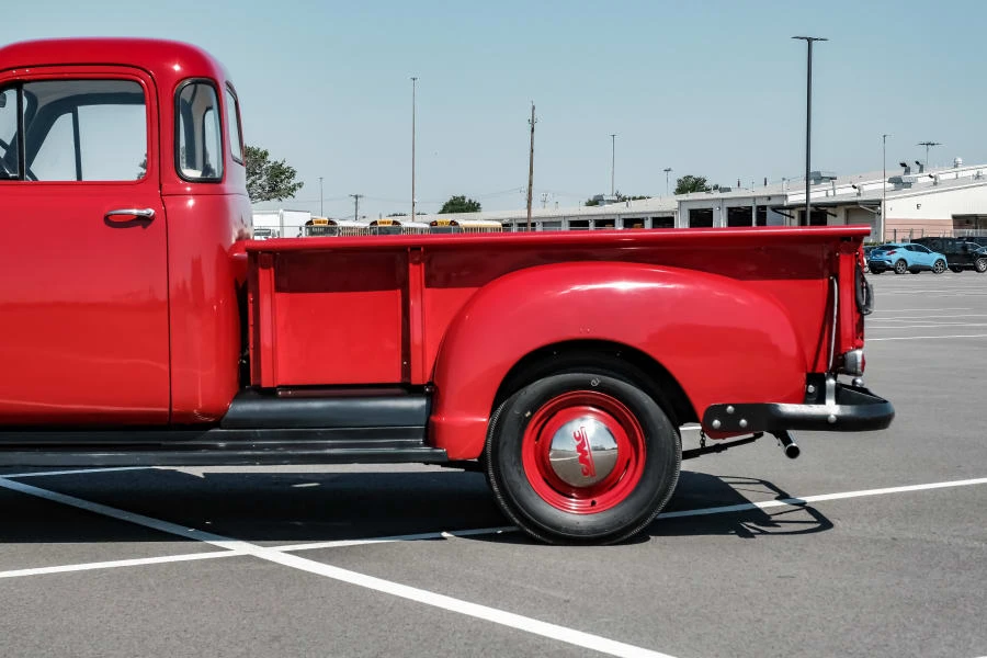 1952 GMC New Design - Image 7 of 31