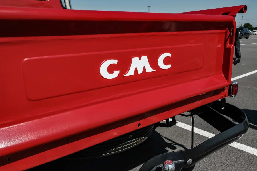 1952 GMC New Design - Image 17 of 31