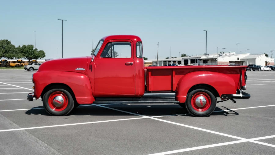 1952 GMC New Design - Image 2 of 31
