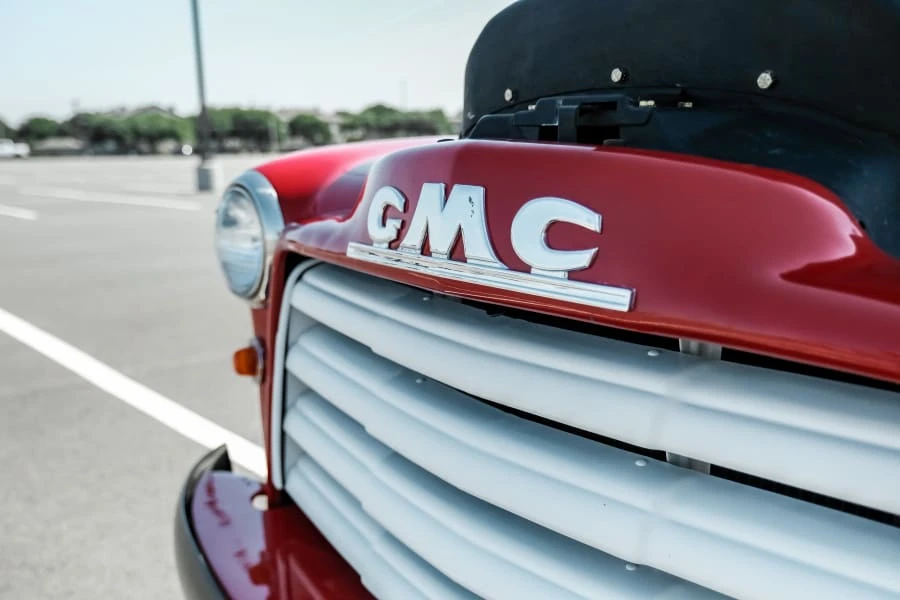 1952 GMC New Design - Image 16 of 31