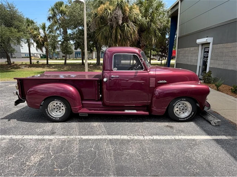1952 GMC New Design - Image 4 of 13