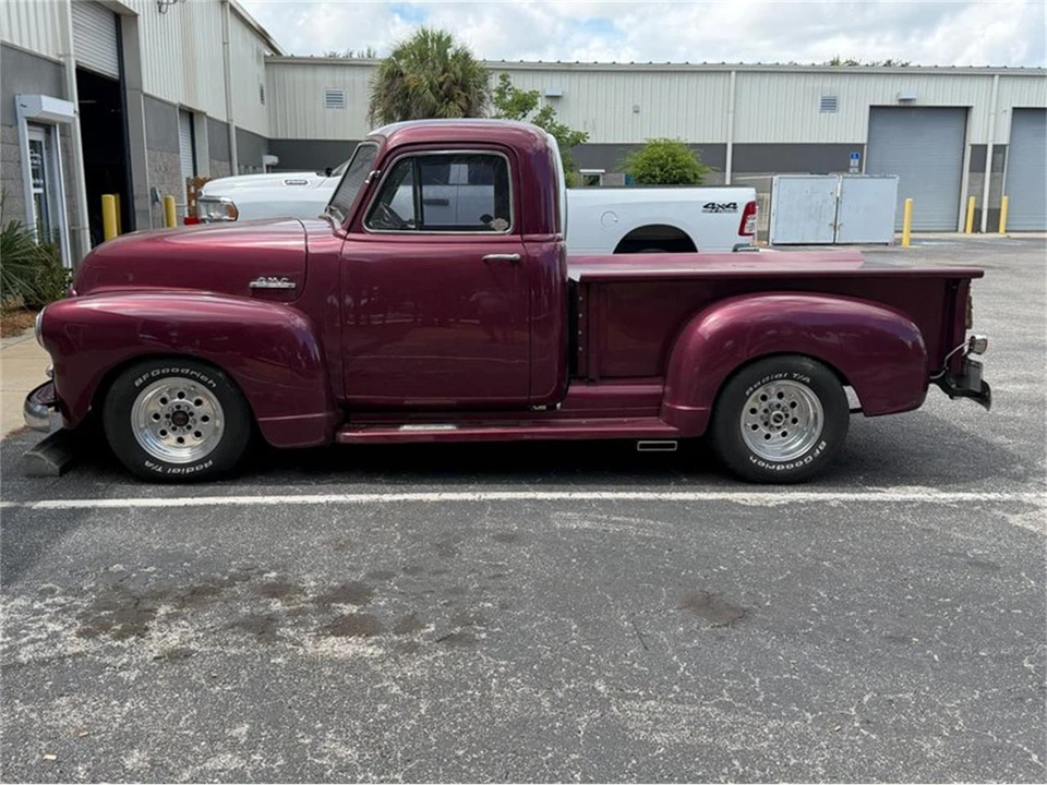 1952 GMC New Design - Image 10 of 13