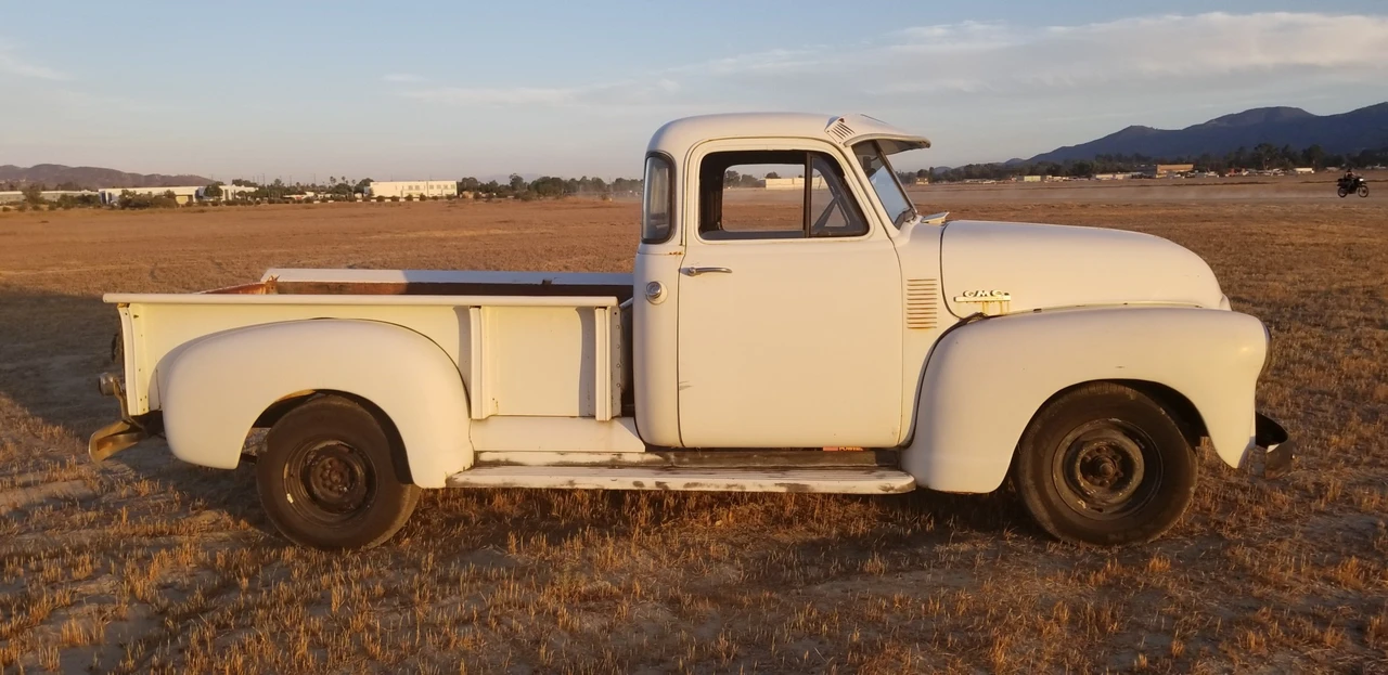 1952 GMC New Design - Image 4 of 31