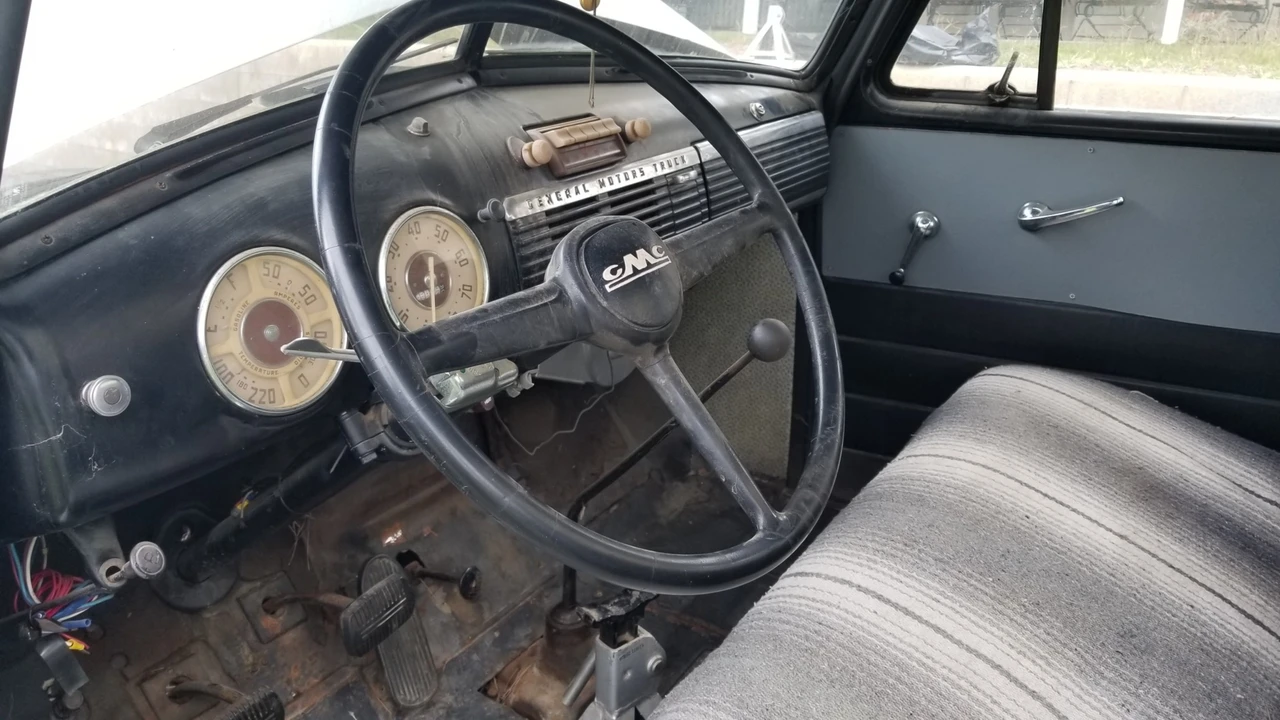 1952 GMC New Design - Image 19 of 31