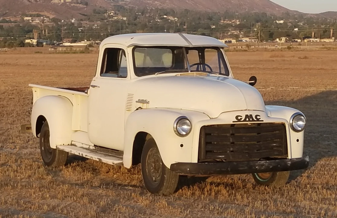 1952 GMC New Design - Image 1 of 31