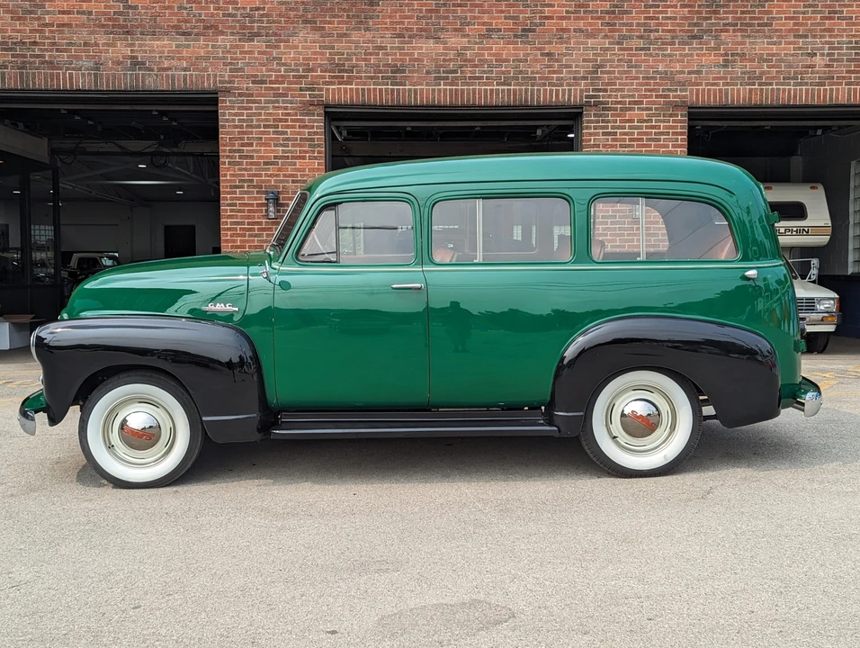 1952 GMC Carryall Suburban 3rd Gen - Image 8 of 31