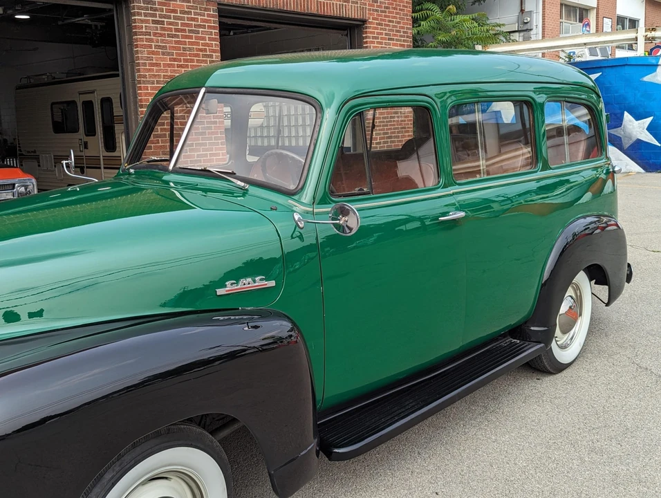 1952 GMC Carryall Suburban 3rd Gen - Image 21 of 31